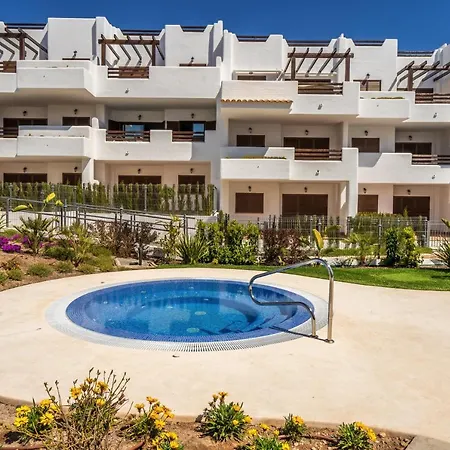 Apartament Lujoso *