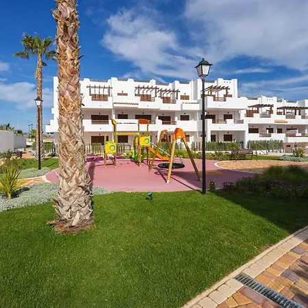 Lujoso San Juan de los Terreros